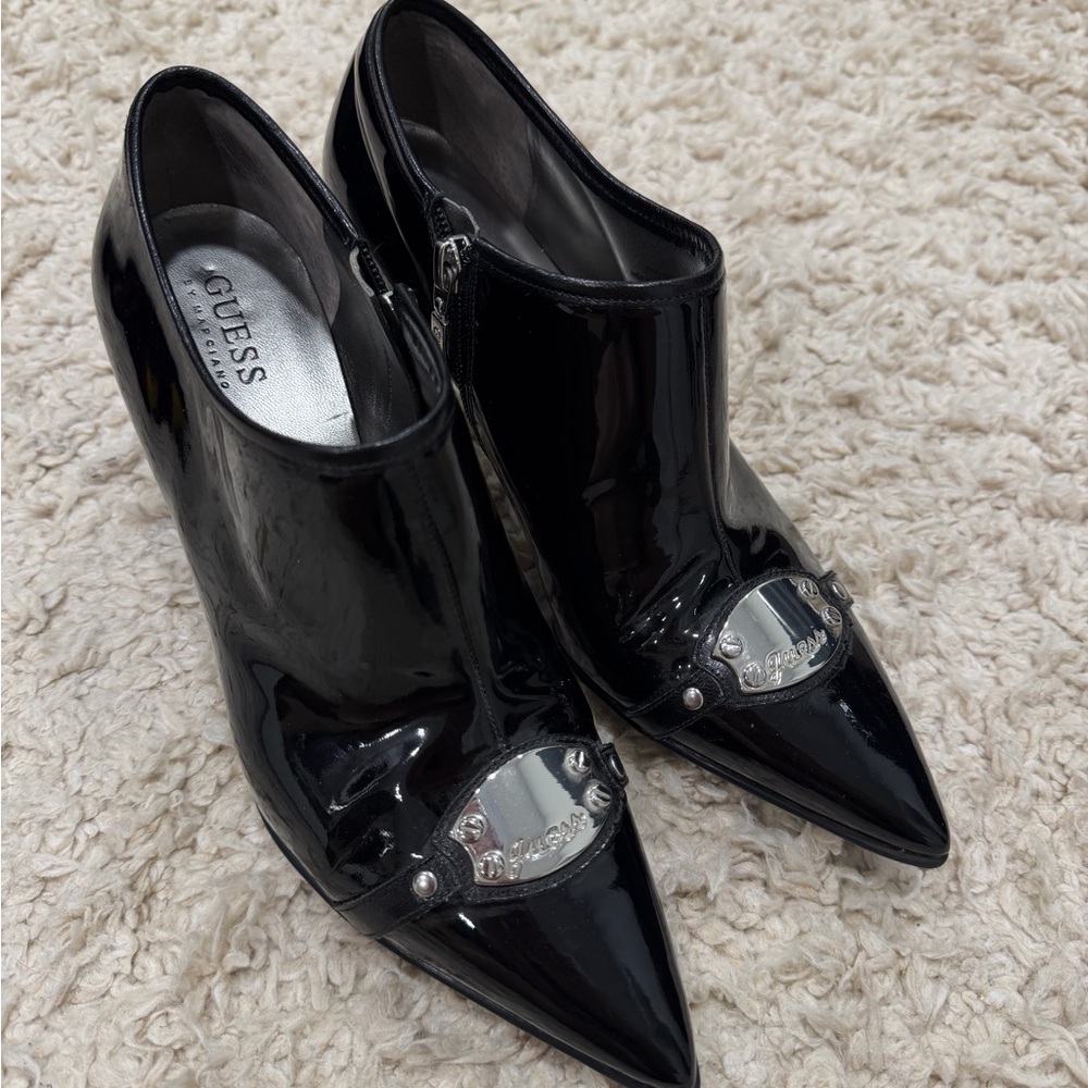 GUESS by Marciano heels